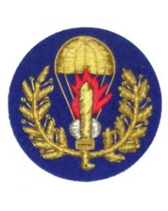 Italian Officer Ranks Parachute Qualification Badge  On Blue